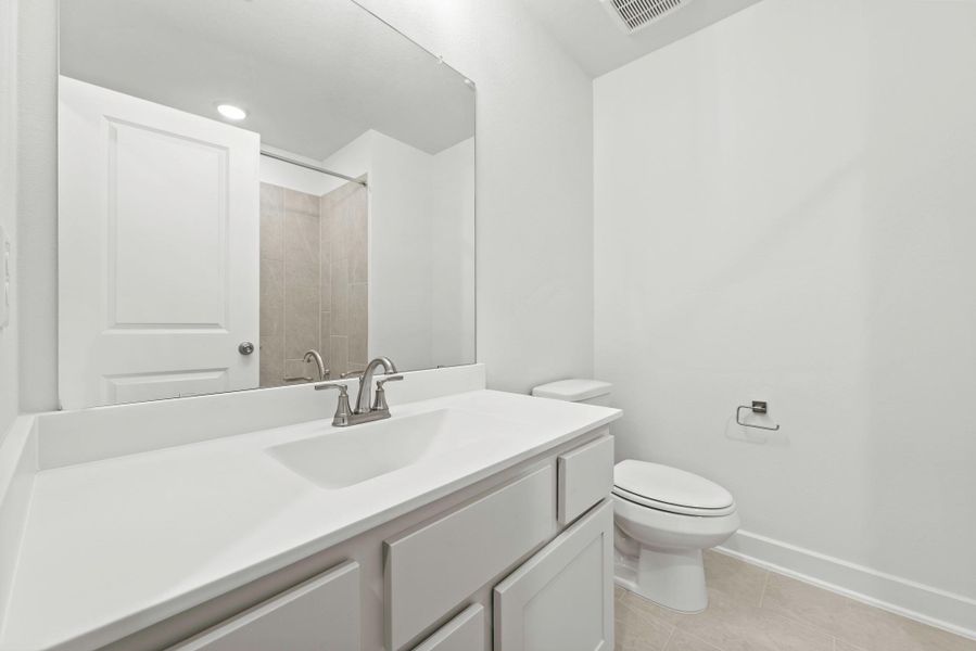 Representative image. Features, specifications, selections and colors may vary. Representative image. Features, specifications, selections and colors may vary.