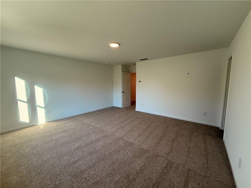 Spacious, unfurnished interior of a new home in Leydenview, Mableton (Image 32). Spacious, unfurnished interior of a new home in Leydenview, Mableton (Image 32).