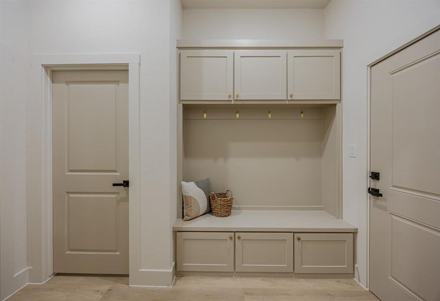 Furnished interior view inside a new home in , Fort Worth (Image 11). Furnished interior view inside a new home in , Fort Worth (Image 11).