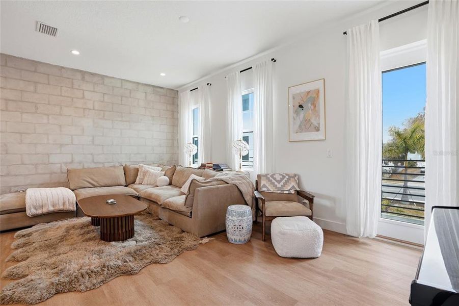 Furnished interior view inside a new home in , St. Petersburg (Image 24).