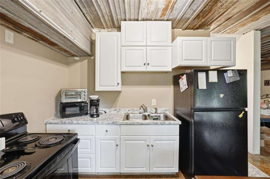 Furnished interior view inside a new home in , Cleveland (Image 16).