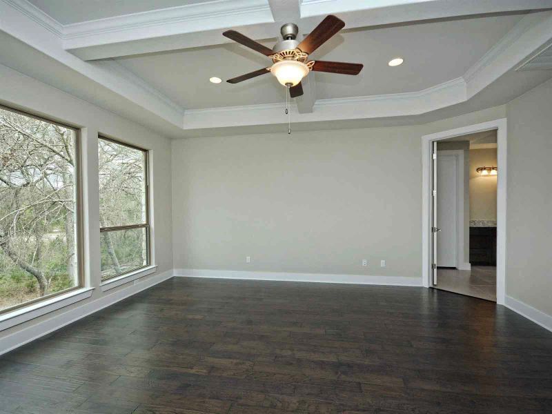 Representative unfurnished interior of a home built from the Madera II by Giddens Homes in Scofield Farms Estates, Georgetown (Image 430).