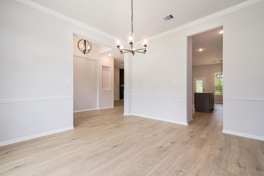 Spacious, unfurnished interior of a new home in , Conroe (Image 22). Spacious, unfurnished interior of a new home in , Conroe (Image 22).