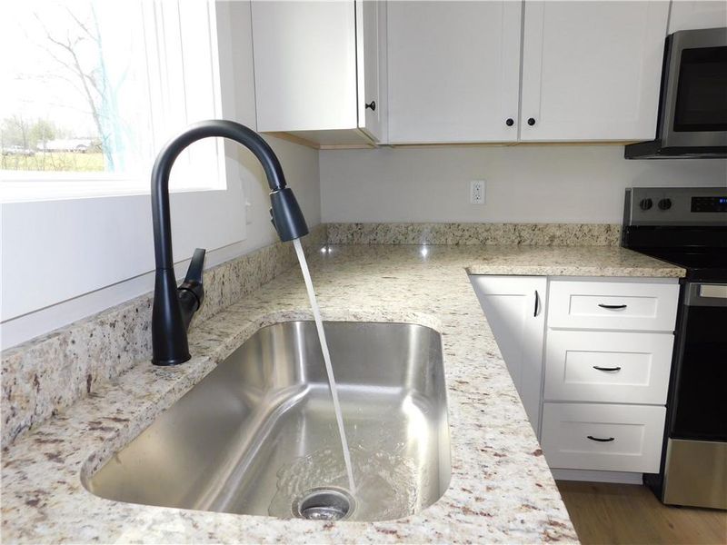 Close-up of interior finishes inside a home in , Dahlonega (Image 8).