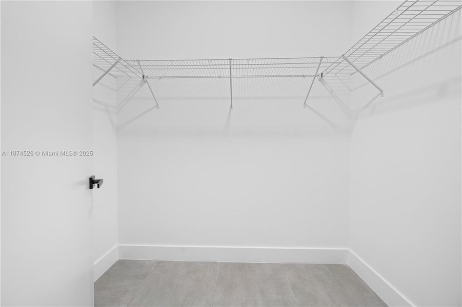 Spacious, unfurnished interior of a new home in , Miami (Image 20).