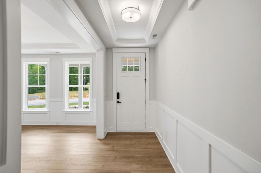 Spacious, unfurnished interior of a new home in Rone Creek, Waxhaw (Image 15). Spacious, unfurnished interior of a new home in Rone Creek, Waxhaw (Image 15).