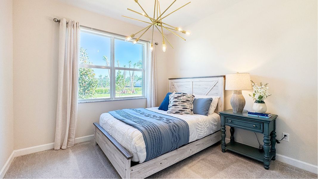 1612 Camelia Bed2 F1