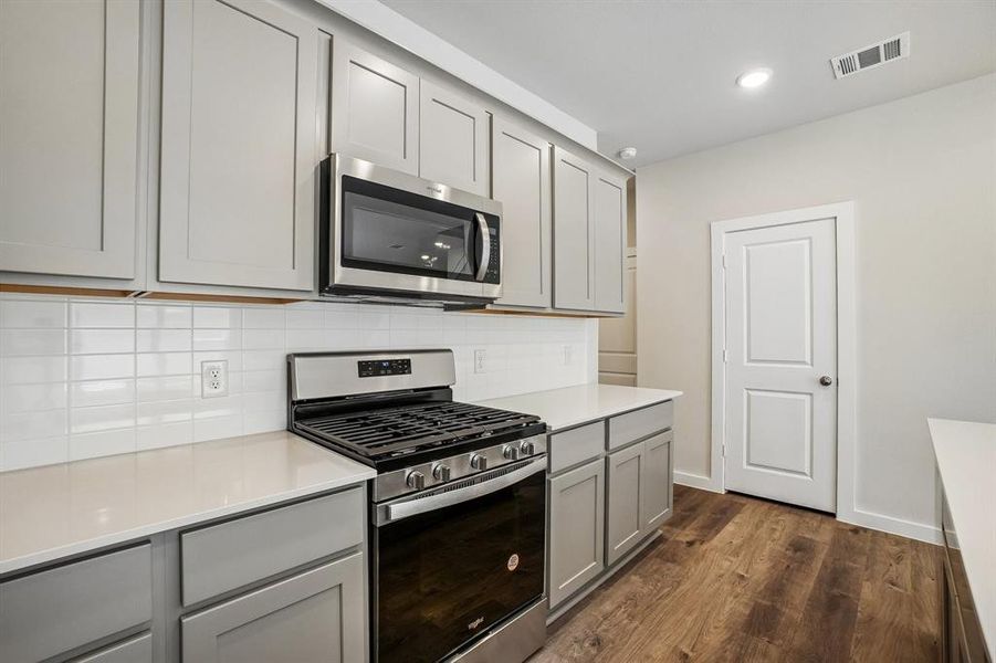 Furnished interior view inside a new home in Ambergrove, Royse City (Image 7).