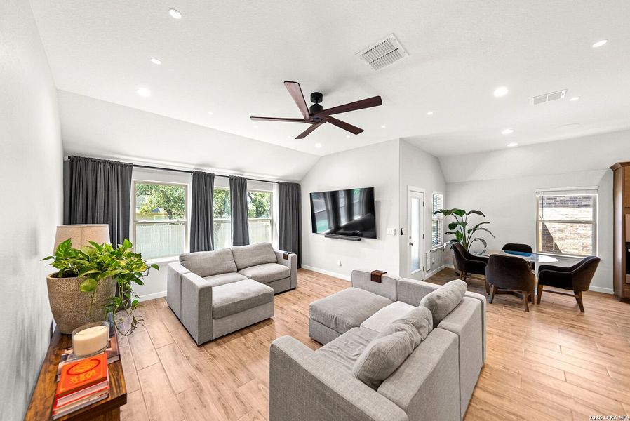 Furnished interior view inside a new home in Davis Ranch, San Antonio (Image 32).