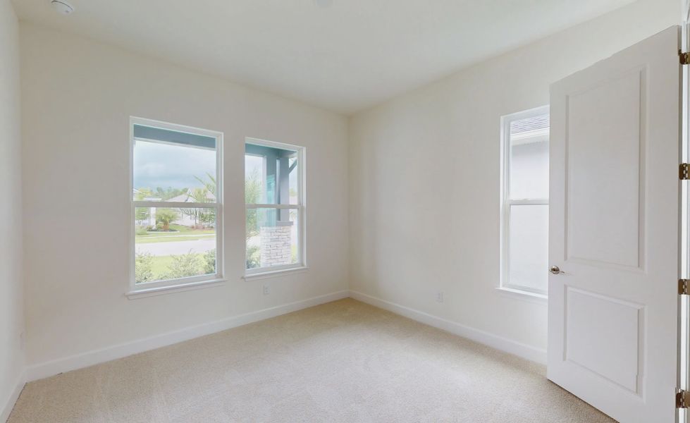 Spacious, unfurnished interior of a new home in Woodhaven, Port Orange (Image 30).