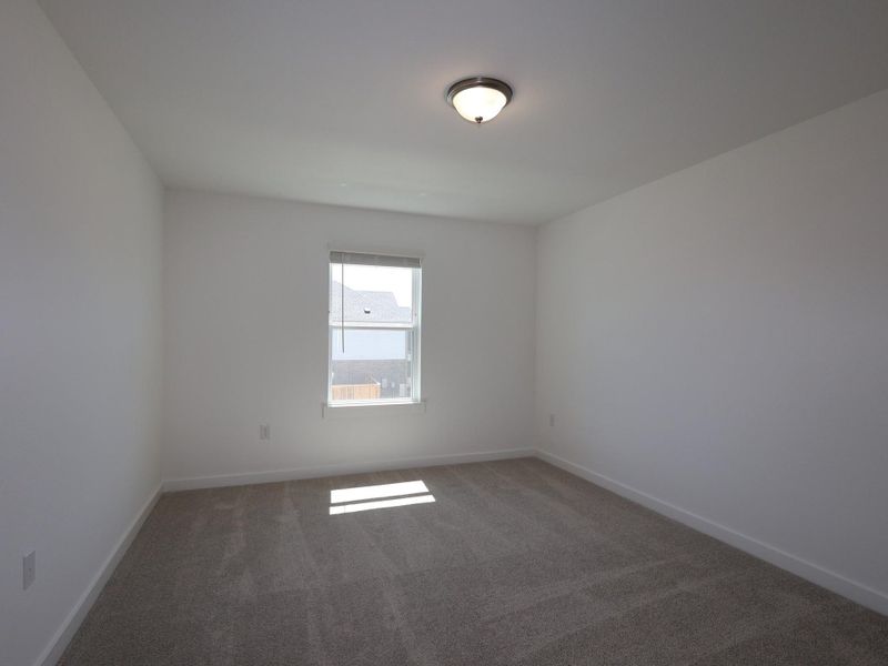 Spacious, unfurnished interior of a new home in Barksdale, Leander (Image 20).