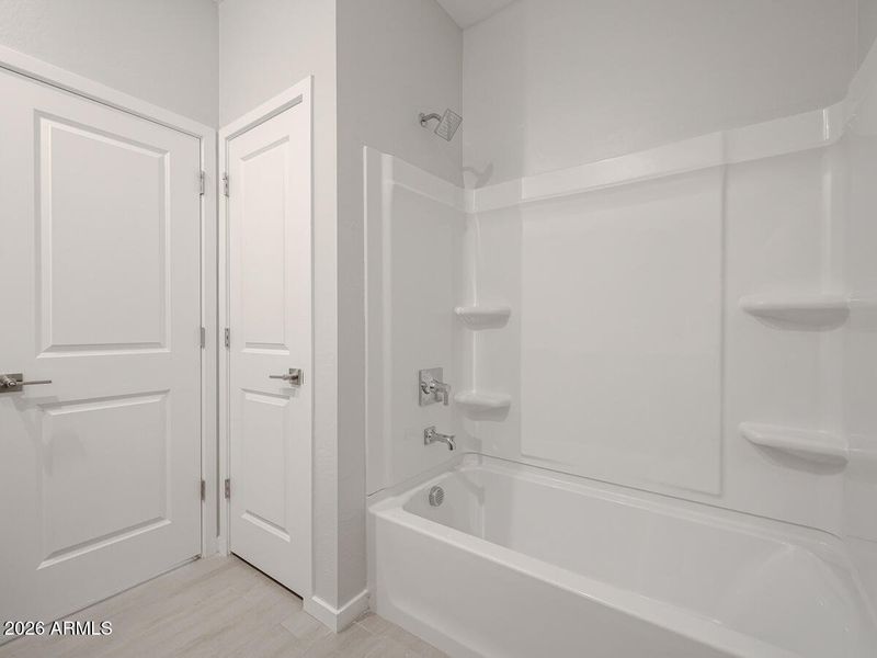 24_Rancho-Vista_New-Homes-for-Sale_Surpr