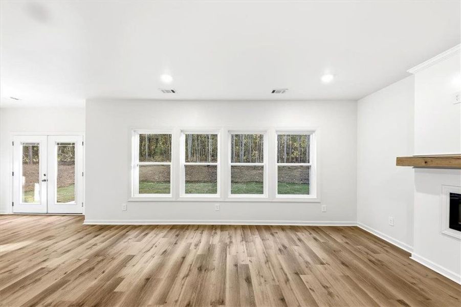 Spacious, unfurnished interior of a new home in , Whitesburg (Image 21).