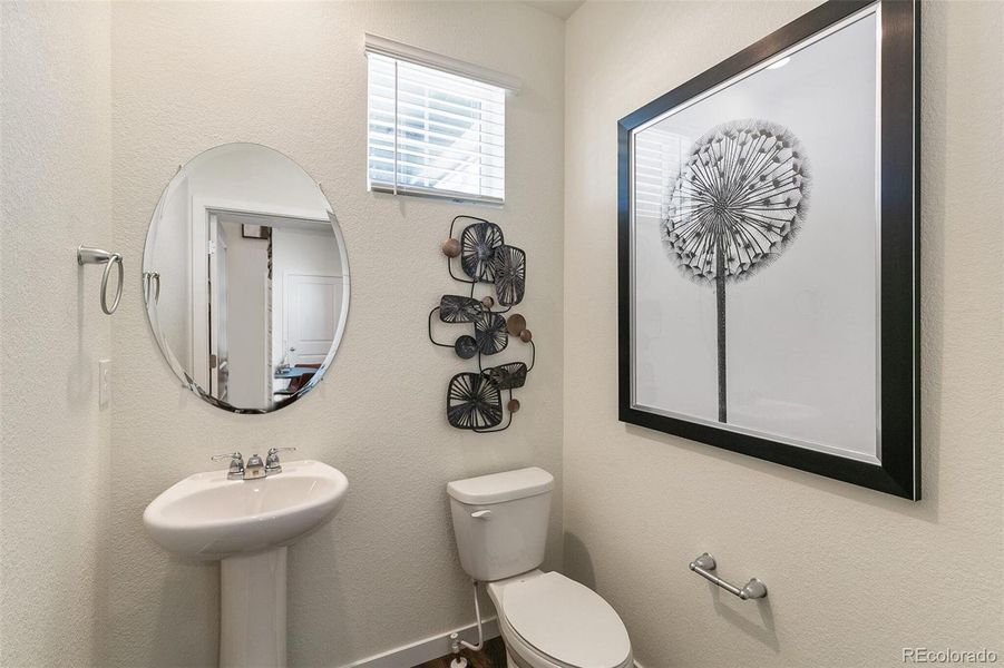 Furnished interior view inside a new home in Settlers Crossing, Commerce City (Image 10).