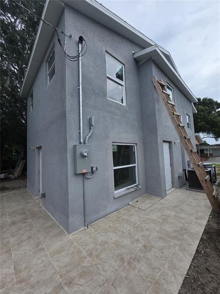 Exterior details and patio area of a home in , Holiday (Image 4).