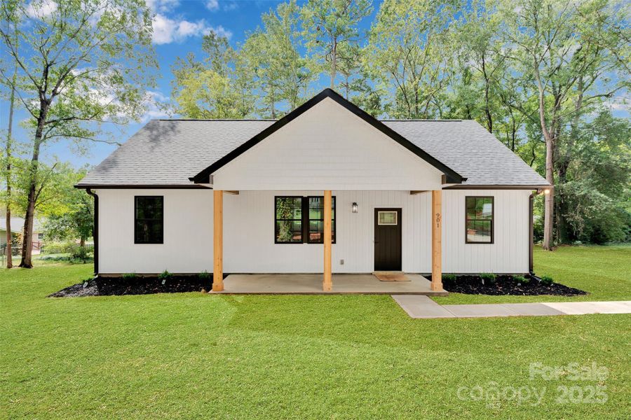 Image 26 of a home in . Image 26 of a home in .