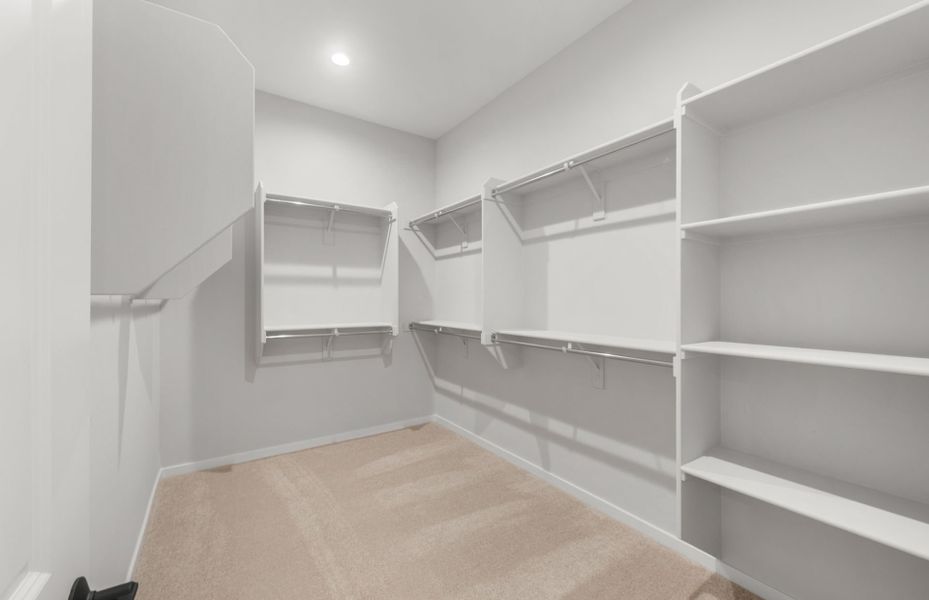 Spacious, unfurnished interior of a new home in Legado West, Queen Creek (Image 25).