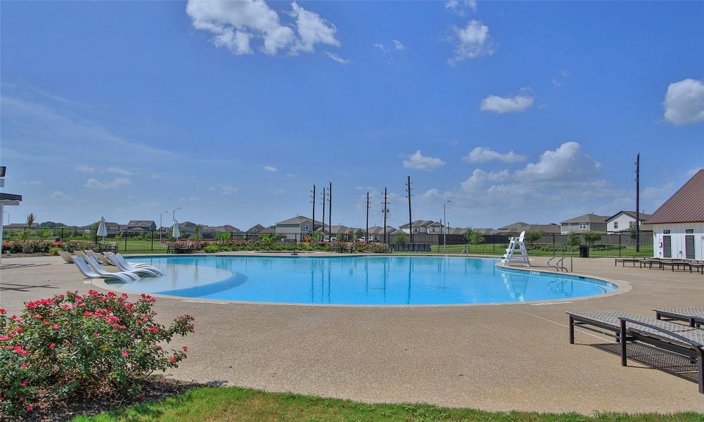 Community amenities in Windrow, Hockley (Image 37).