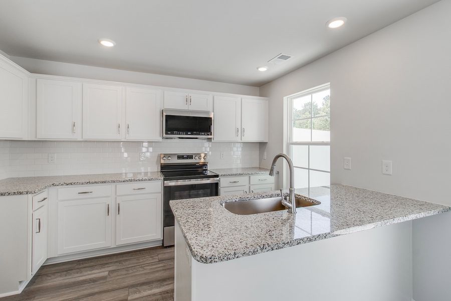 Furnished interior view inside a new home in Haynes Park, Columbia (Image 7).