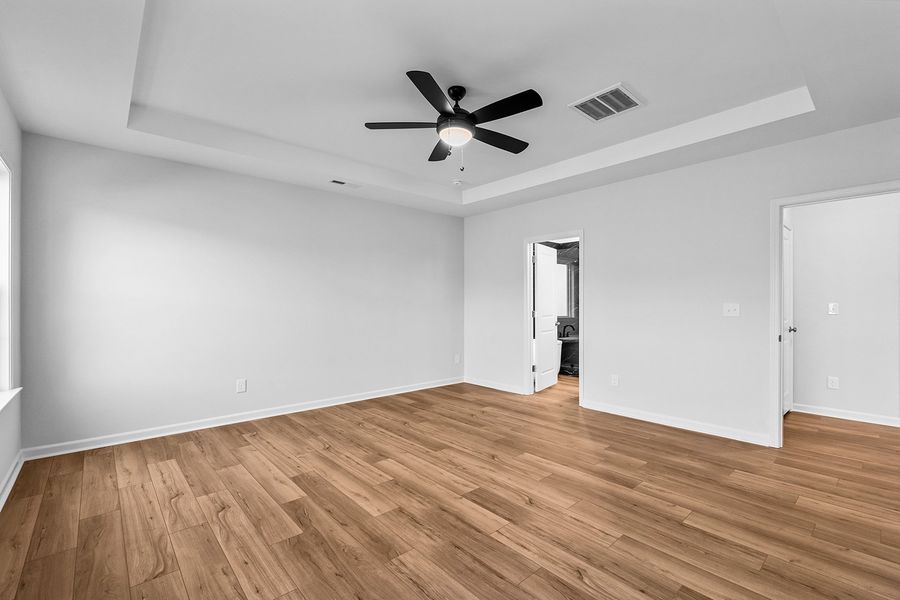 Spacious, unfurnished interior of a new home in Brooke Hill, Lewisville (Image 31). Spacious, unfurnished interior of a new home in Brooke Hill, Lewisville (Image 31).