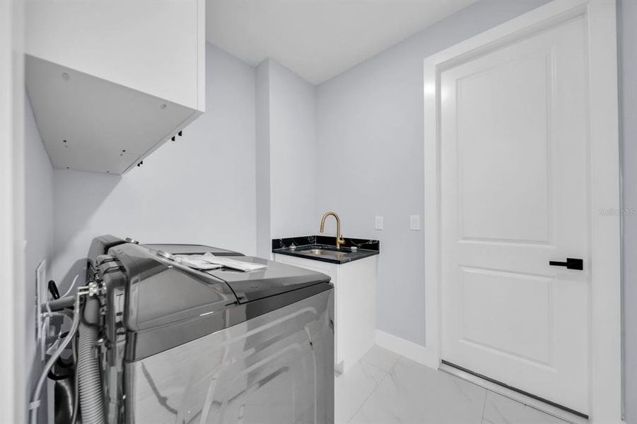 Close-up of interior finishes inside a home in , Lehigh Acres (Image 14).
