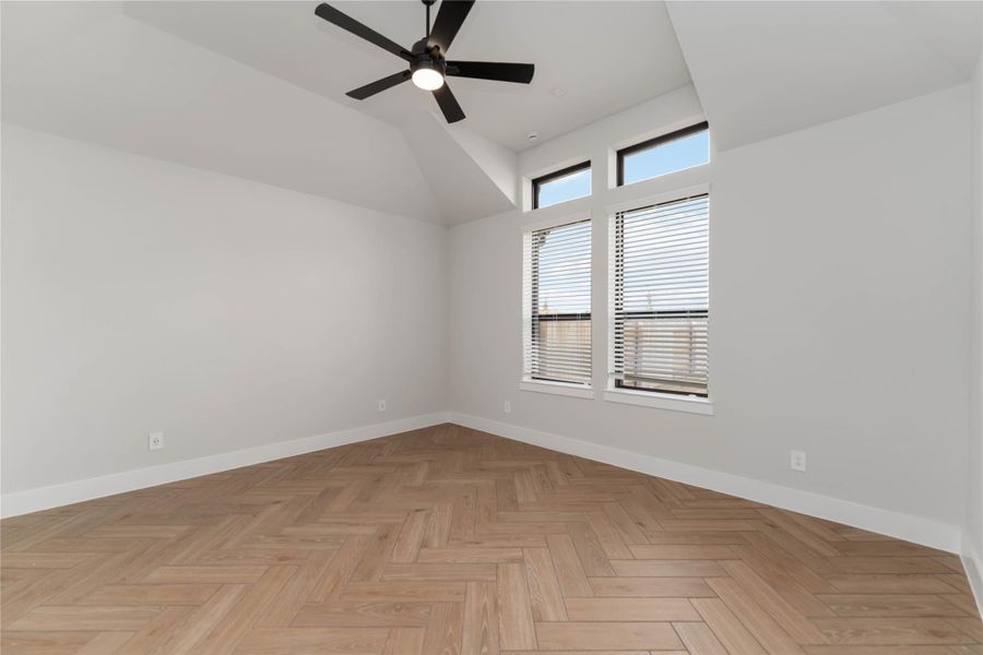 Spacious, unfurnished interior of a new home in Elyson, Katy (Image 27). Spacious, unfurnished interior of a new home in Elyson, Katy (Image 27).