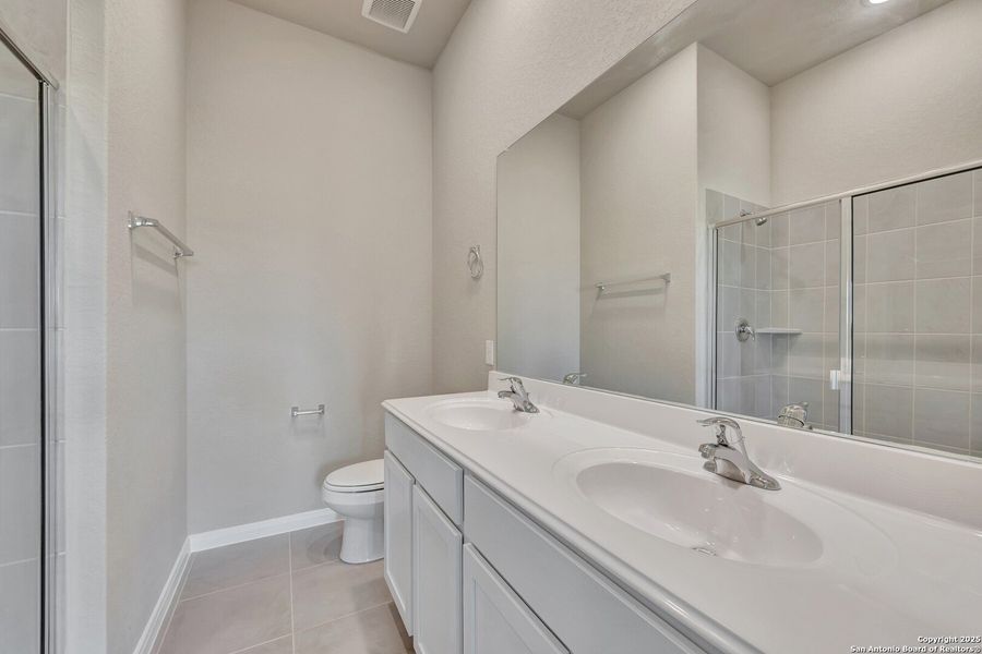 Furnished interior view inside a new home in Park Place, New Braunfels (Image 15). Furnished interior view inside a new home in Park Place, New Braunfels (Image 15).