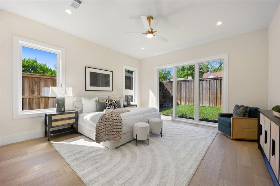 Furnished interior view inside a new home in , Dallas (Image 35).