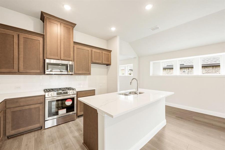 Furnished interior view inside a new home in Sunset Ridge, Alvarado (Image 10). Furnished interior view inside a new home in Sunset Ridge, Alvarado (Image 10).