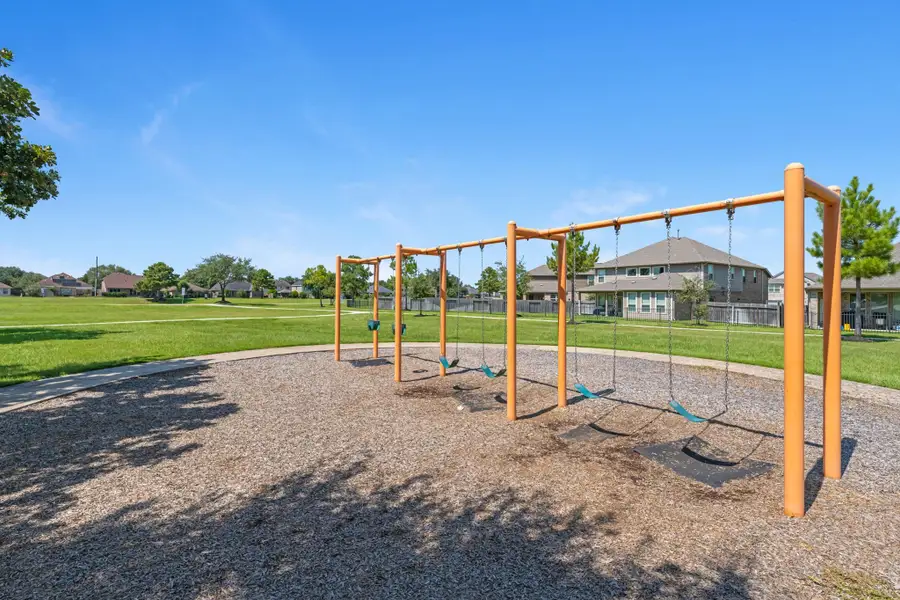 Community amenities in , Houston (Image 3). Community amenities in , Houston (Image 3).