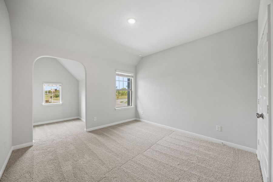 Representative unfurnished interior of a home built from the Becker by Cambridge Homes in Tinsley Meadows, Van Alstyne (Image 14).