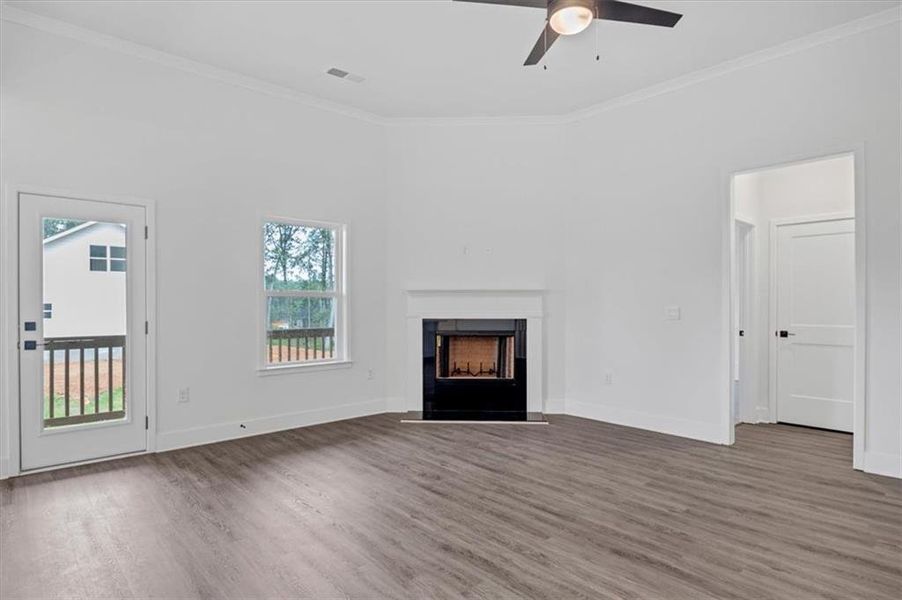 Spacious, unfurnished interior of a new home in Tuscany Hills, Douglasville (Image 36). Spacious, unfurnished interior of a new home in Tuscany Hills, Douglasville (Image 36).
