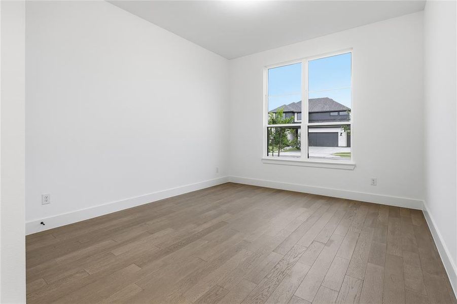 Spacious, unfurnished interior of a new home in Pecan Grove, Cross Timber (Image 22).