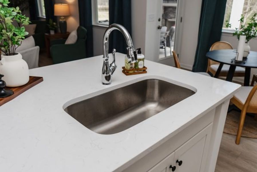 Representative interior finishes for a home built from the Graham by Piedmont Residential in Hampton Ridge, Jefferson (Image 19).