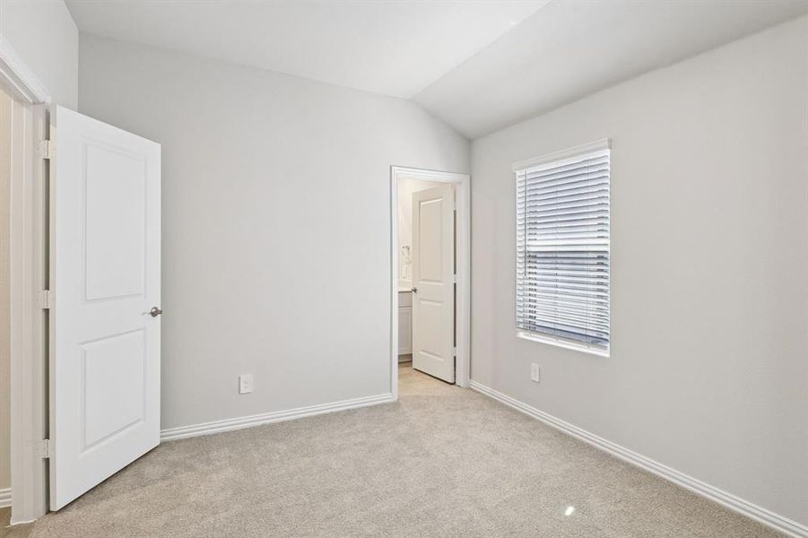 Photo is not of the actual home, but is an inspirational photo of builder’s model home and may depict options, furnishings, and/or decorator features that are not included. Photo is not of the actual home, but is an inspirational photo of builder’s model home and may depict options, furnishings, and/or decorator features that are not included.