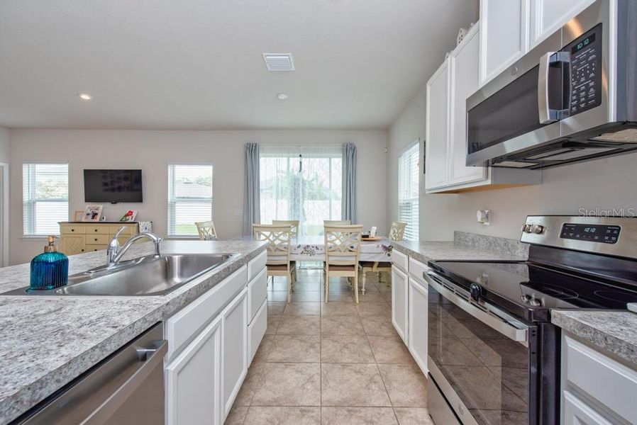 Furnished interior view inside a new home in , Zephyrhills (Image 24).