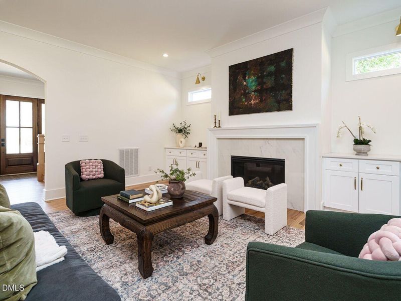 008-1280x960-photo 008-1280x960-photo