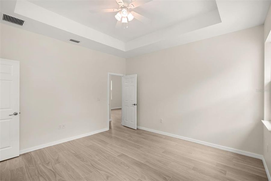 Spacious, unfurnished interior of a new home in , Debary (Image 21). Spacious, unfurnished interior of a new home in , Debary (Image 21).