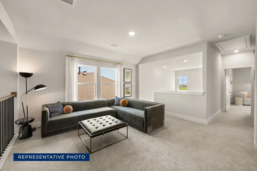 Representative furnished interior of a home built from the Harrison F by First Texas Homes in Oaklawn, Van Alstyne (Image 17).