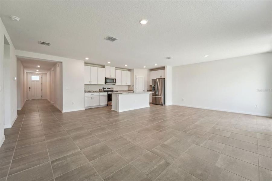 Spacious, unfurnished interior of a new home in , Brooksville (Image 24).