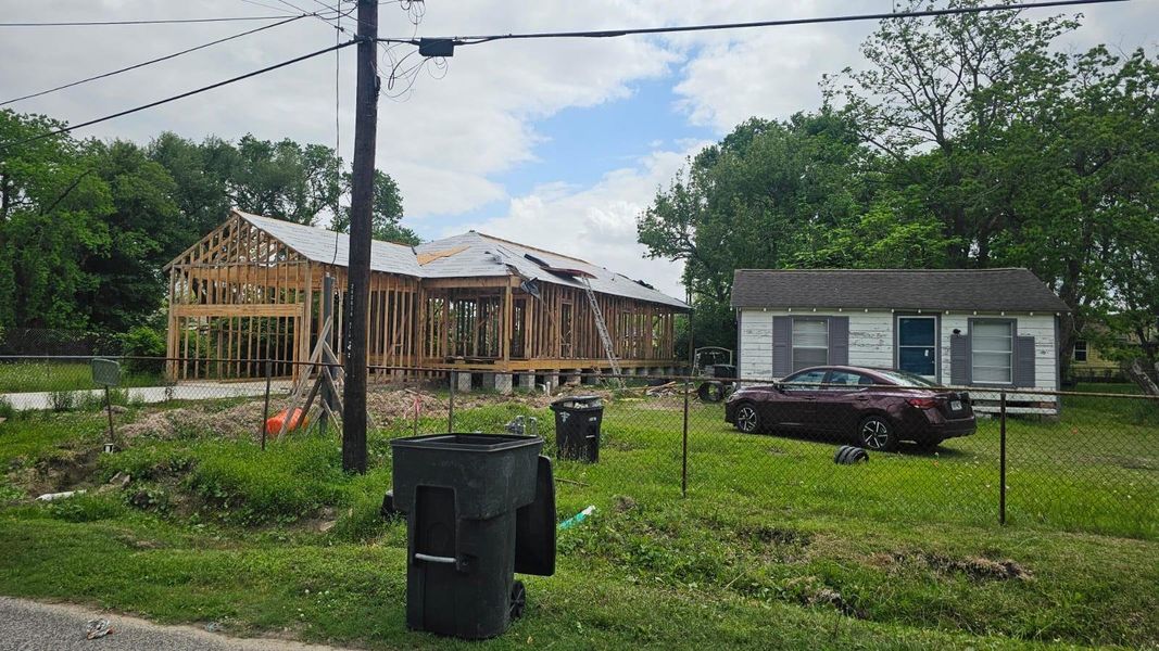 In-progress construction of a new home in , Houston, TX (Image 21).