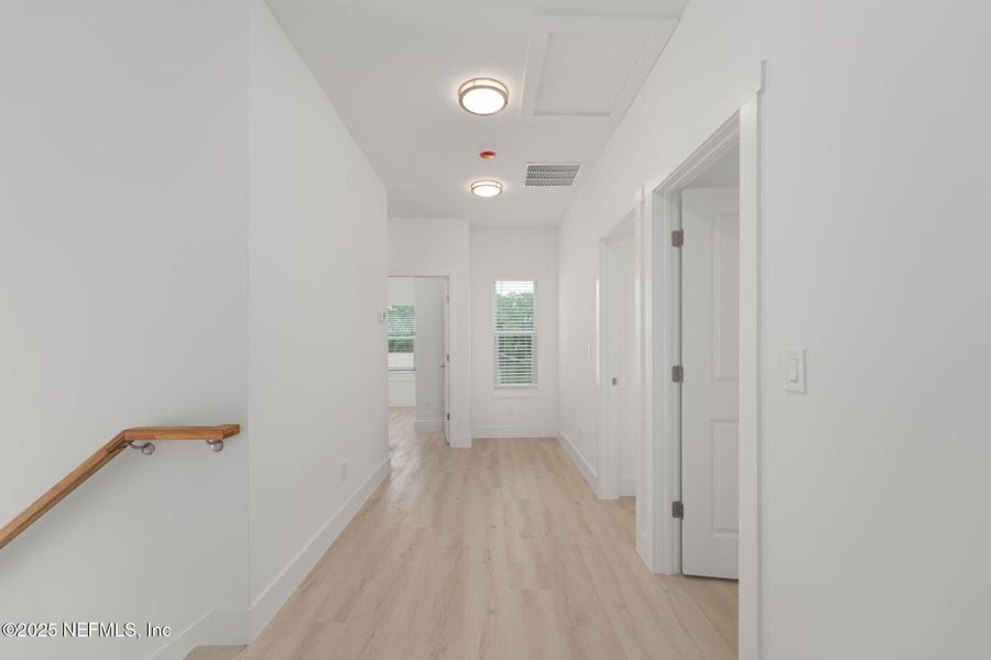 Spacious, unfurnished interior of a new home in , St. Augustine (Image 22).