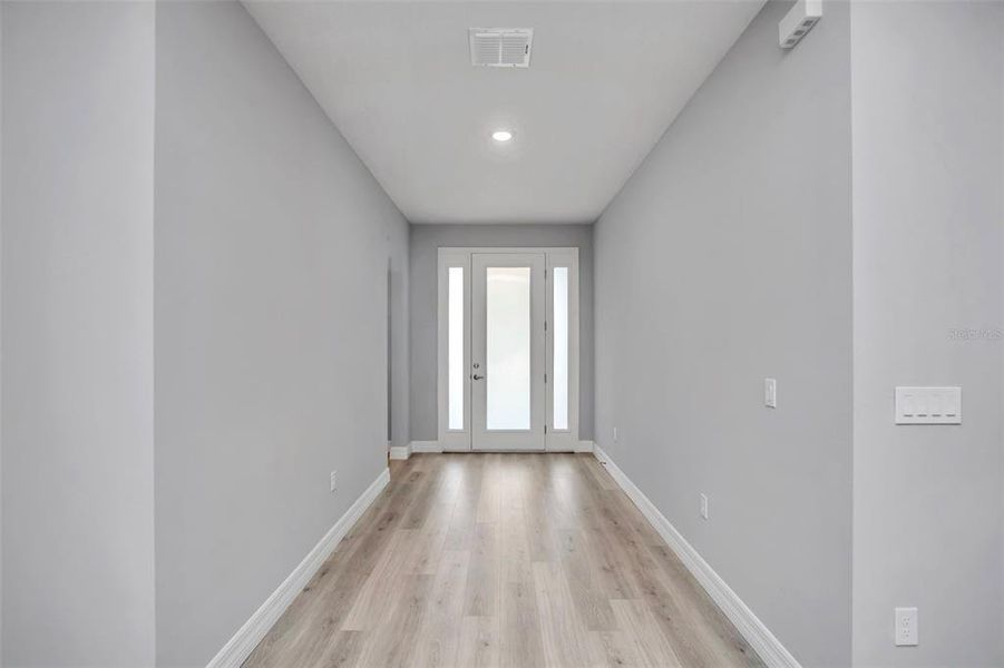 Spacious, unfurnished interior of a new home in , Beverly Hills (Image 16). Spacious, unfurnished interior of a new home in , Beverly Hills (Image 16).