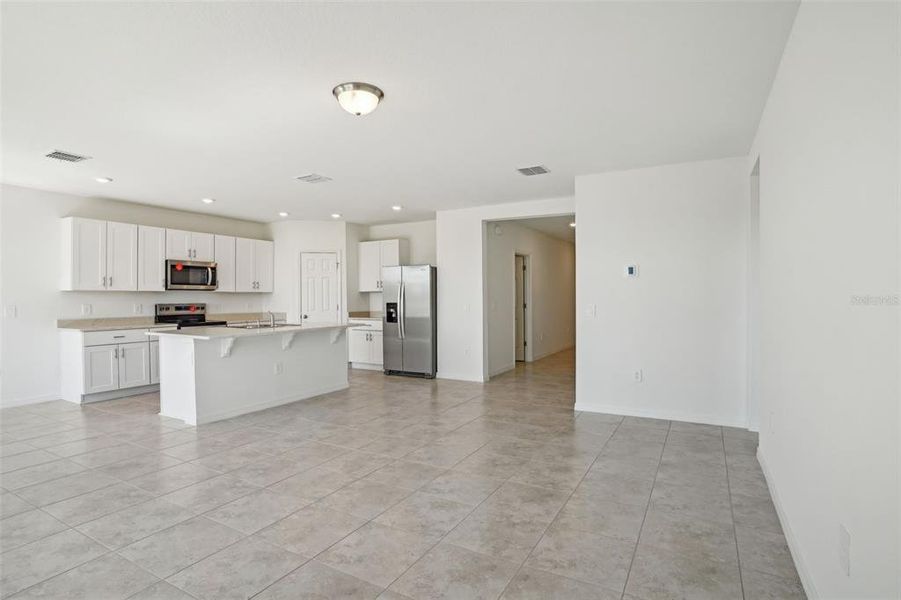 Spacious, unfurnished interior of a new home in Lake Deer Estates - Signature Series, Poinciana (Image 34). Spacious, unfurnished interior of a new home in Lake Deer Estates - Signature Series, Poinciana (Image 34).