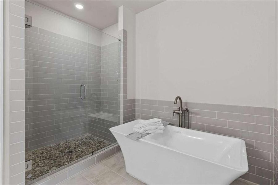 Furnished interior view inside a new home in , Peachtree Corners (Image 31). Furnished interior view inside a new home in , Peachtree Corners (Image 31).