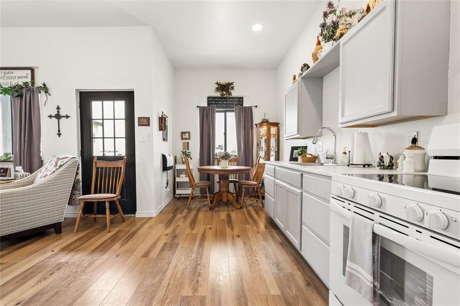 Furnished interior view inside a new home in , Tolar (Image 11).