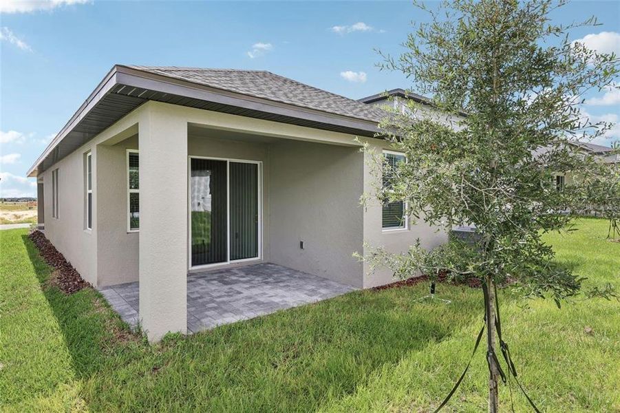 Exterior details and patio area of a home in Cyrene at Minneola, Minneola (Image 21).