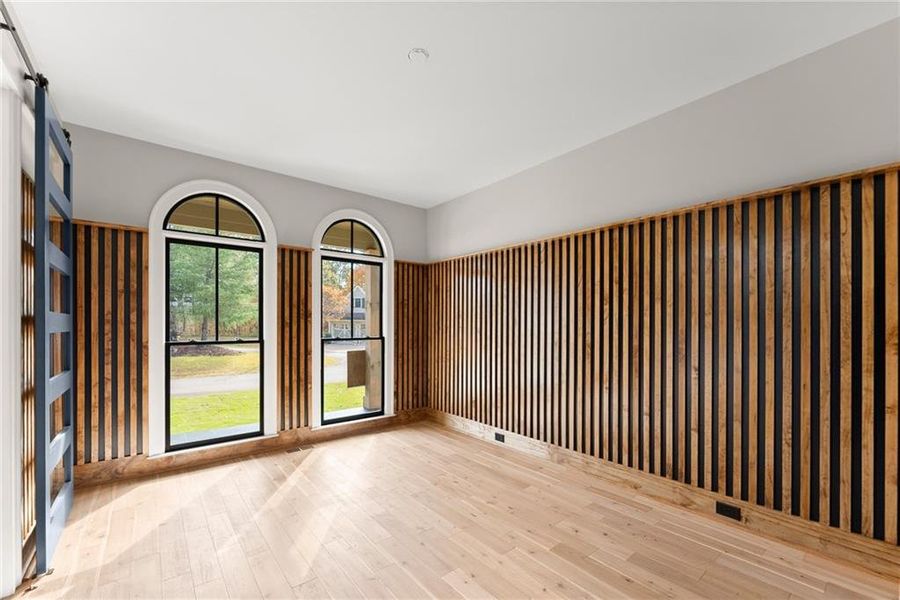 Image 93 of a home in .