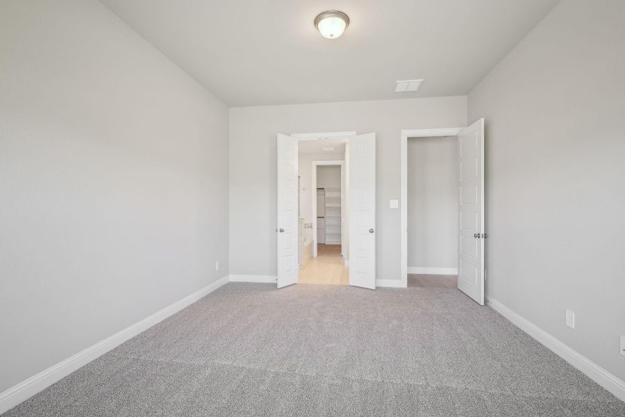 Photo is not of the actual home but is an inspirational photo of builder’s model home and may depict options, furnishings, and/or decorator features that are not included.