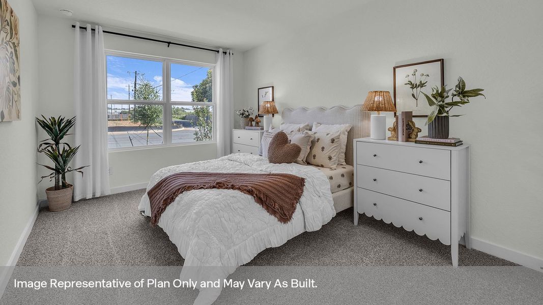 Furnished interior view inside a new home in Sonoma Oaks, Fredericksburg (Image 7).